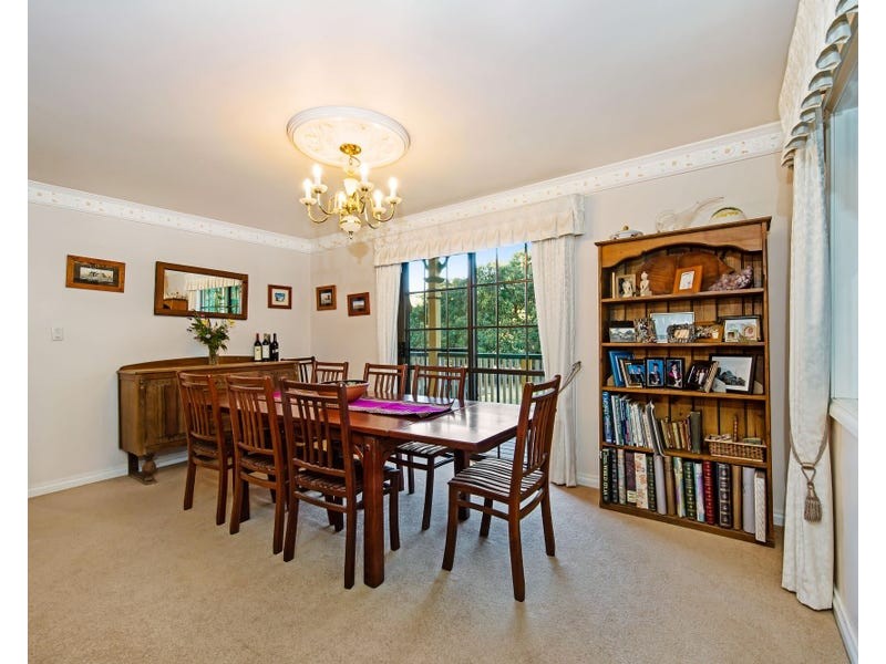 14 Wilkes Road, Hampton QLD 4352