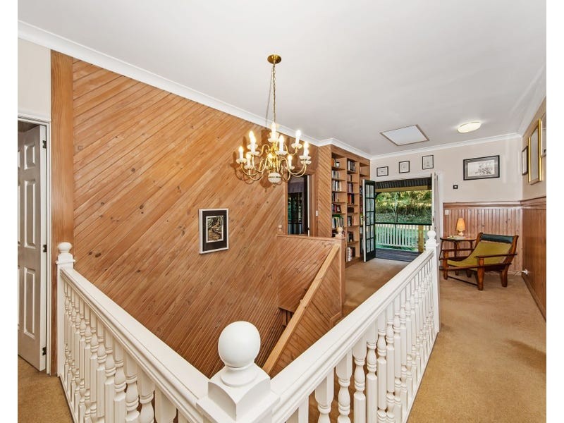 14 Wilkes Road, Hampton QLD 4352