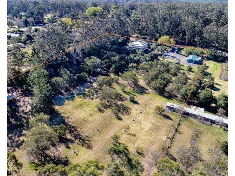 14 Wilkes Road, Hampton QLD 4352