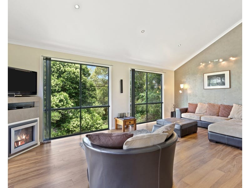 205/3143 Esk Hampton Rd, Ravensbourne QLD 4352