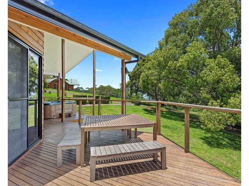 205/3143 Esk Hampton Rd, Ravensbourne QLD 4352