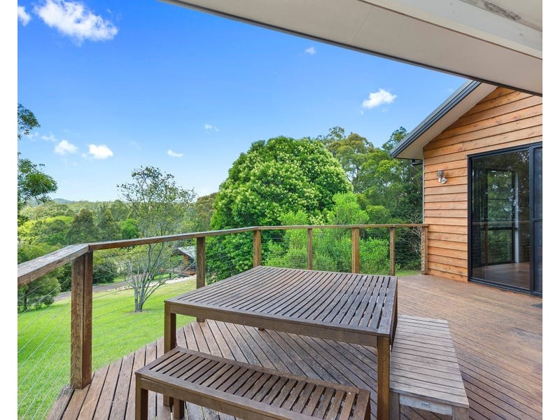 205/3143 Esk Hampton Rd, Ravensbourne QLD 4352