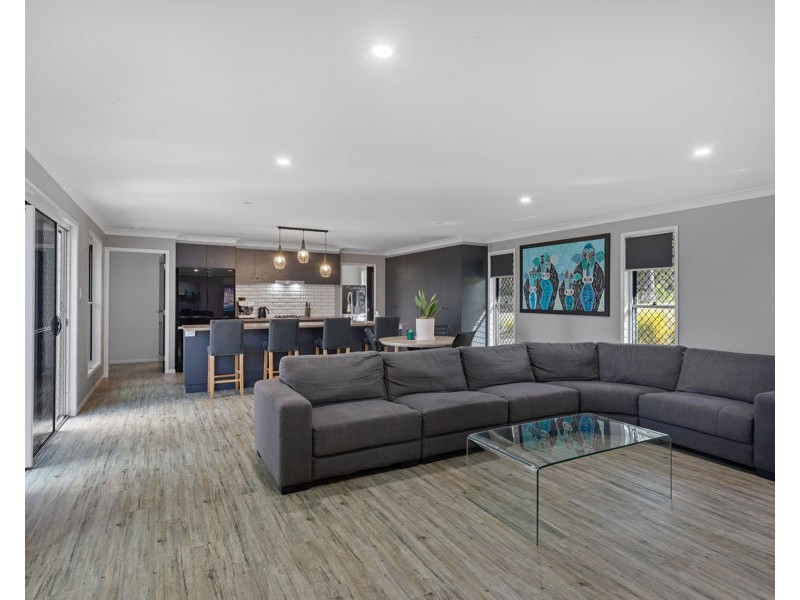 100 Wilkes Road, Hampton QLD 4352