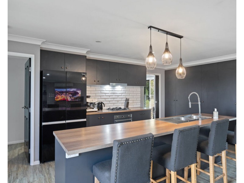 100 Wilkes Road, Hampton QLD 4352