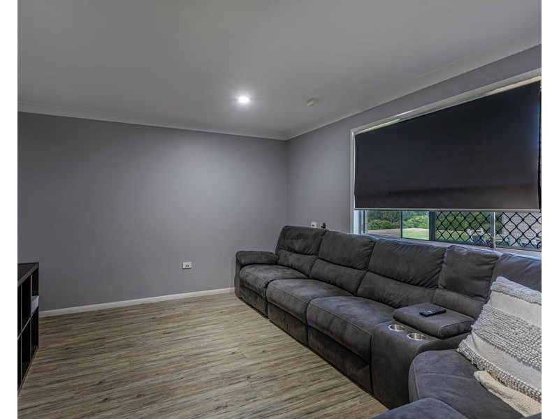 100 Wilkes Road, Hampton QLD 4352