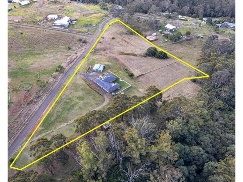 100 Wilkes Road, Hampton QLD 4352