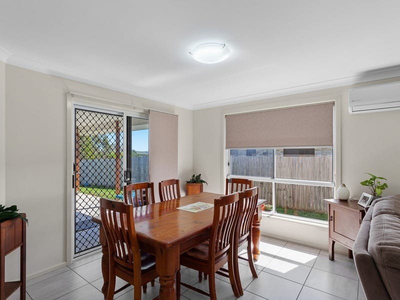 43 Naomi Drive, Crows Nest QLD 4355