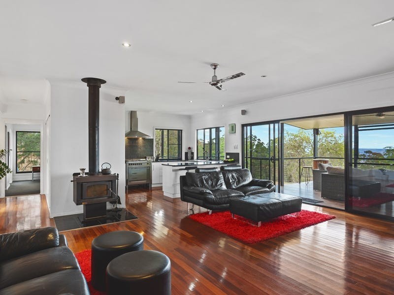 31 Palmtree Road, Palmtree QLD 4352