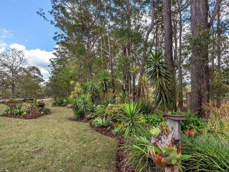 31 Palmtree Road, Palmtree QLD 4352