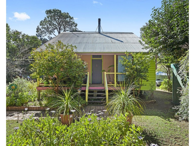 1 Ronald Road, Pechey QLD 4352