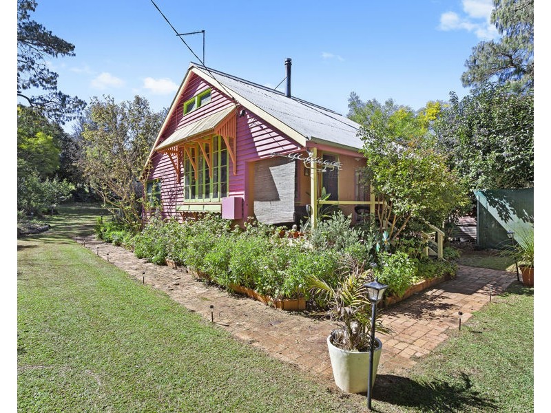 1 Ronald Road, Pechey QLD 4352