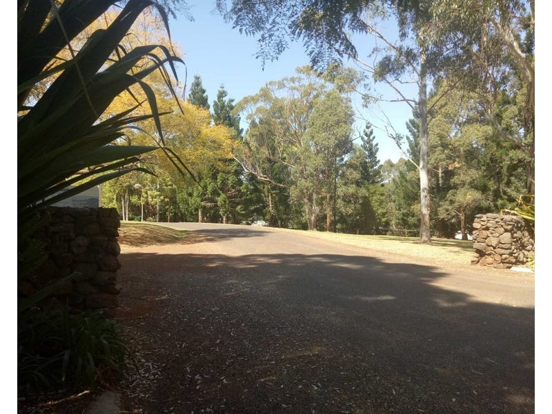 204/3143 Esk- Hampton Road, Ravensbourne QLD 4352