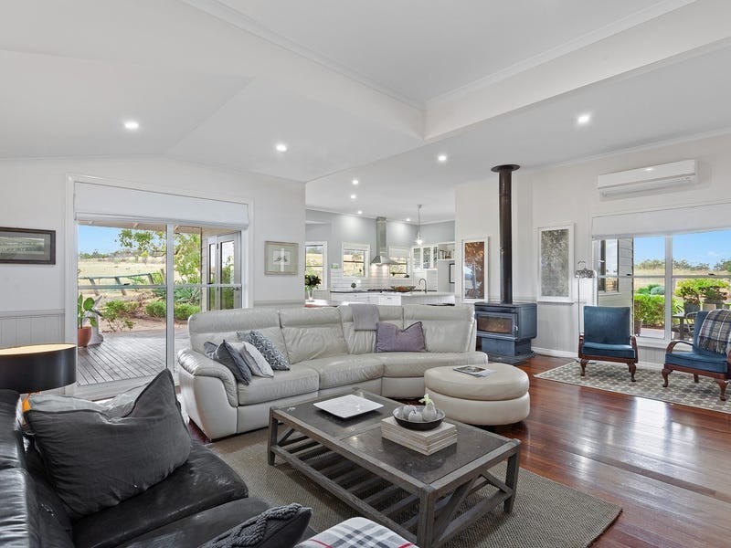 306 Connolly Road, Geham QLD 4352