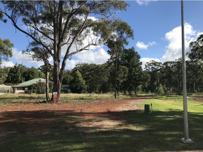 Lot 11 Canterbury Place, Hampton QLD 4352