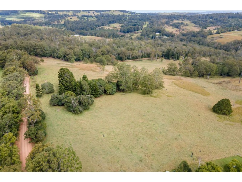 581 Ravensbourne Dip Road, Ravensbourne QLD 4352