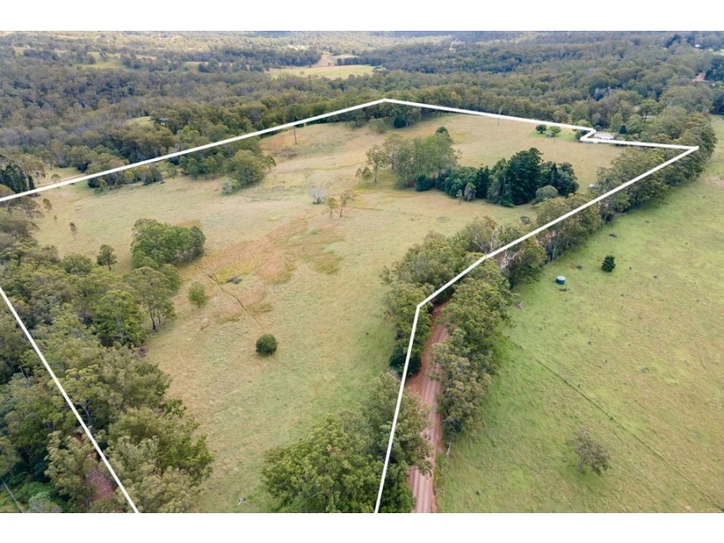 581 Ravensbourne Dip Road, Ravensbourne QLD 4352