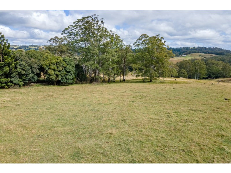 581 Ravensbourne Dip Road, Ravensbourne QLD 4352