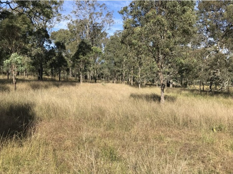 65 Jacob Road, Crows Nest QLD 4355