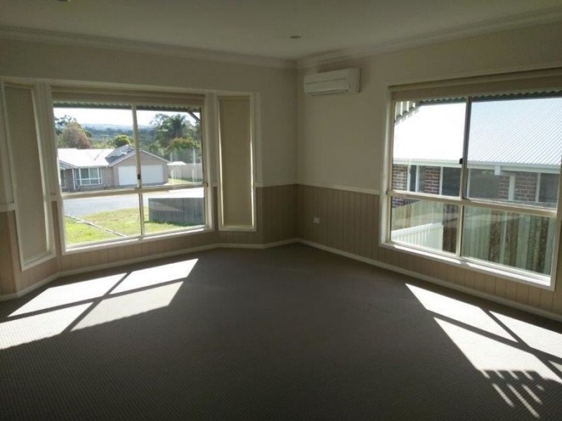 6 Jackson Court, Crows Nest QLD 4355