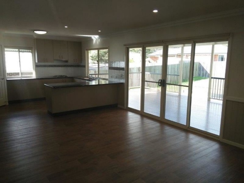 6 Jackson Court, Crows Nest QLD 4355
