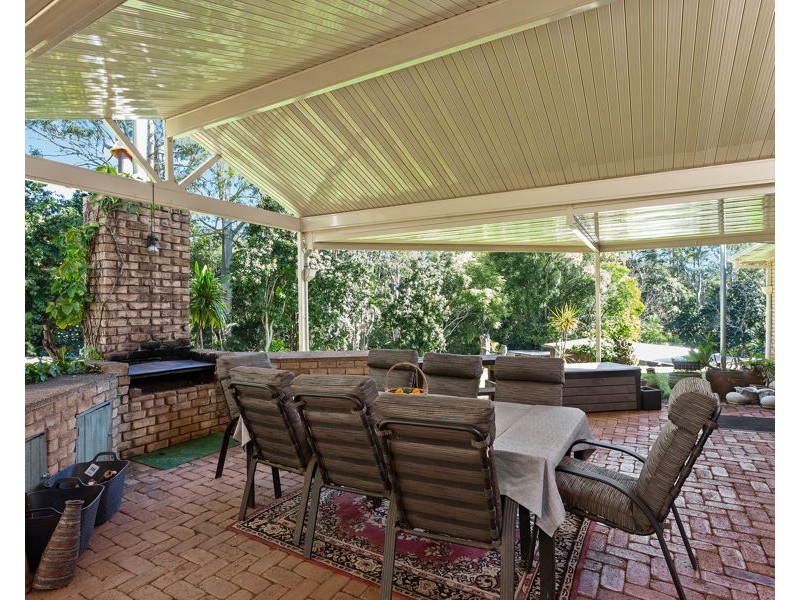 3384. Esk Hampton Road, Ravensbourne QLD 4352