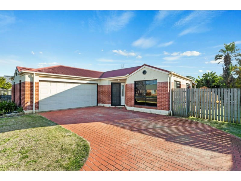 3 Menzies Street, Middle Ridge QLD 4350