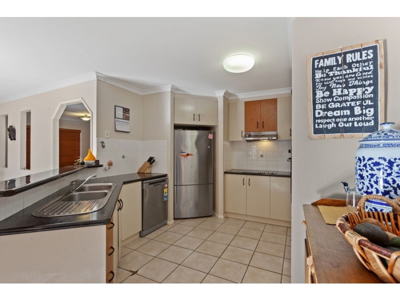 3 Menzies Street, Middle Ridge QLD 4350