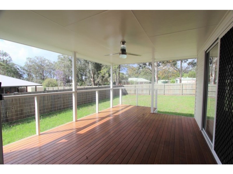 24 Samuel Avenue, Crows Nest QLD 4355