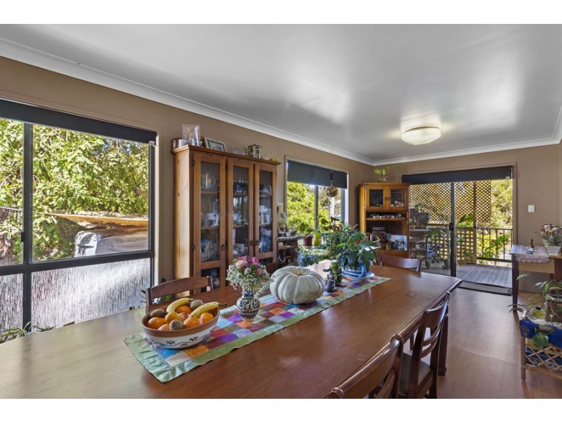 2 Dale Street, Crows Nest QLD 4355