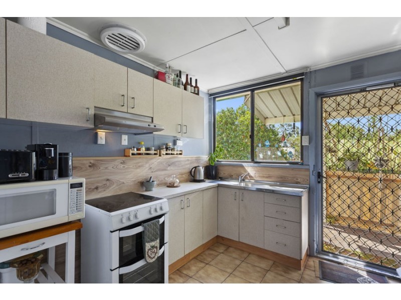 2 Dale Street, Crows Nest QLD 4355