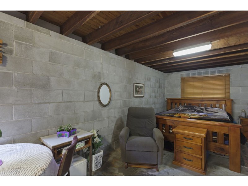 2 Dale Street, Crows Nest QLD 4355