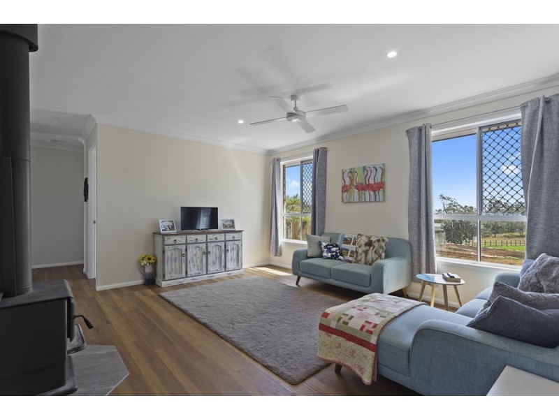 1528 Haden Crows Nest Road, Haden QLD 4353