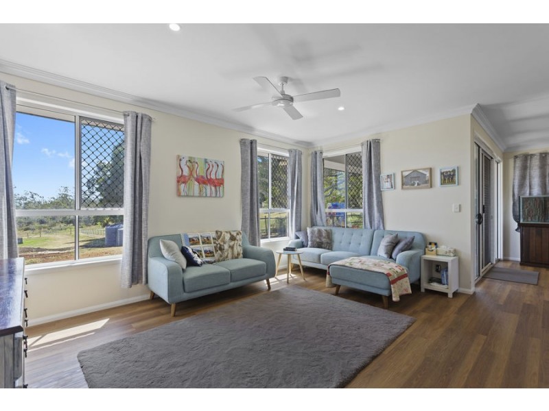 1528 Haden Crows Nest Road, Haden QLD 4353