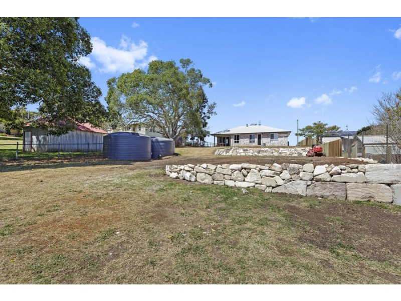 1528 Haden Crows Nest Road, Haden QLD 4353