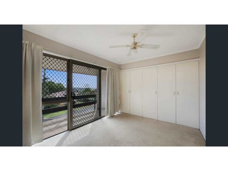 4/2 Benjamin Street, Mount Lofty QLD 4350
