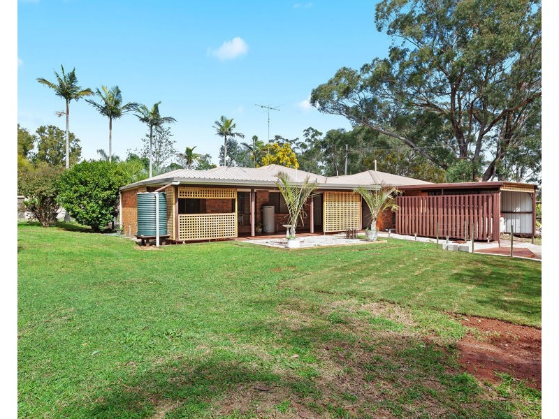 8573 New England Highway, Hampton QLD 4352