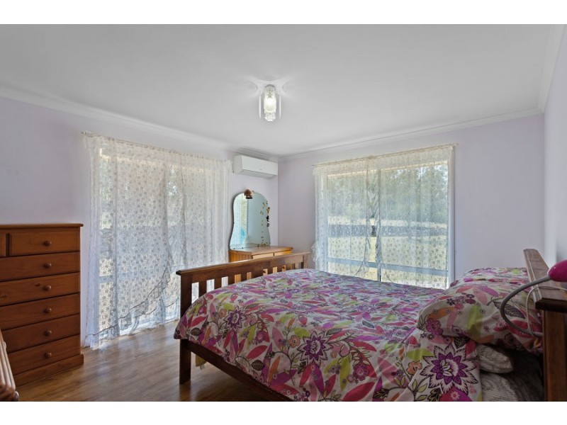 11 Devoncourt Lane, Crows Nest QLD 4355