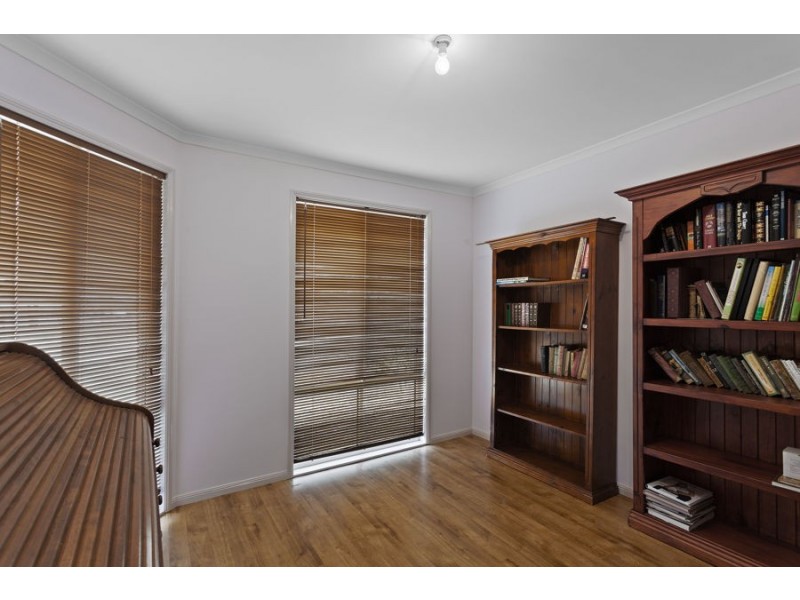 11 Devoncourt Lane, Crows Nest QLD 4355