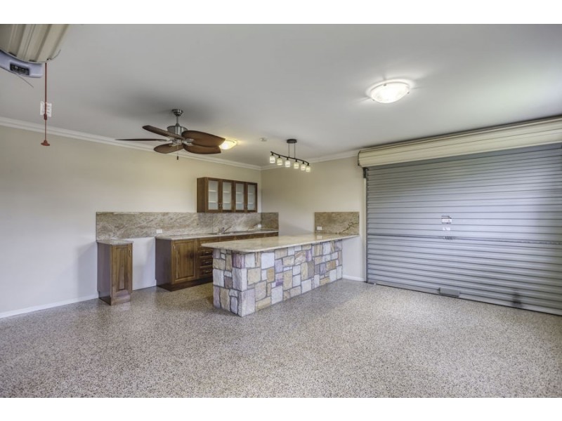 9 Powell Crt, Highfields QLD 4352