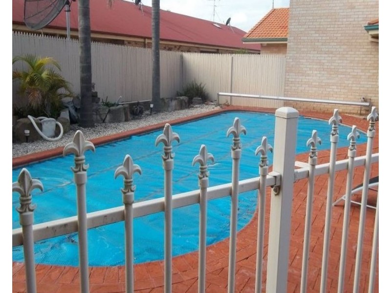 5/484 West Street, Kearneys Spring QLD 4350