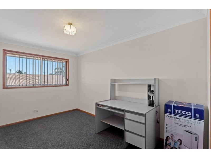 3A/484 West Street, Kearneys Spring QLD 4350