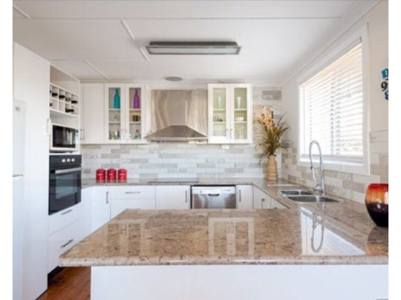 15 Skehan Street, Centenary Heights QLD 4350