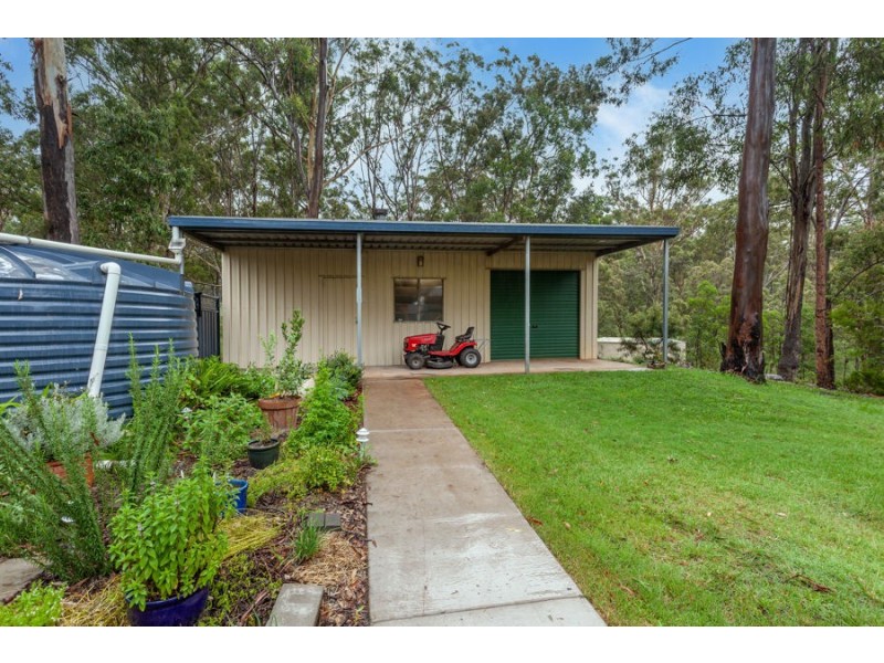 15 Pinnell Road, Crows Nest QLD 4355
