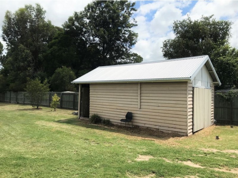 5 Lalor Street, Crows Nest QLD 4355