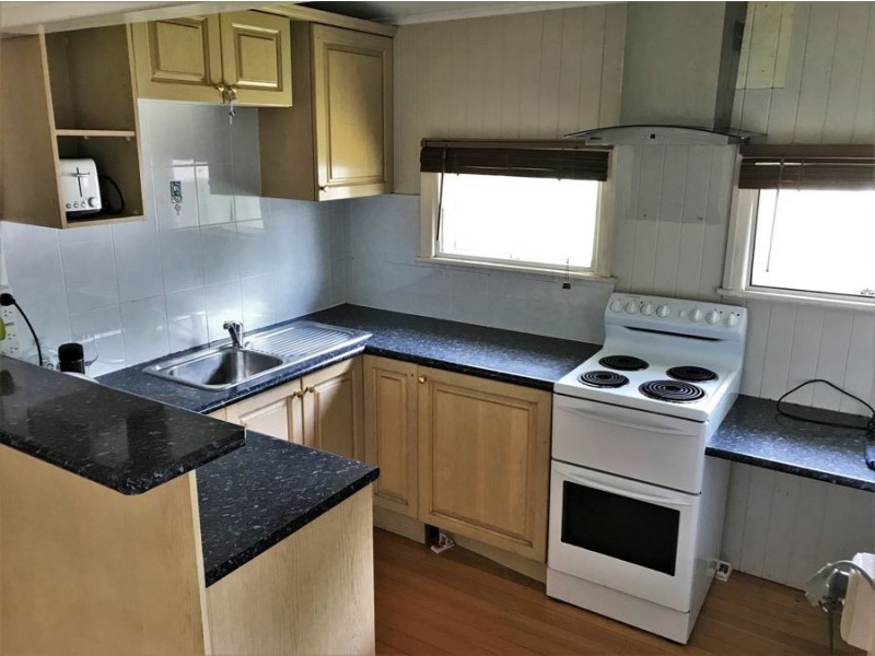 5 Lalor Street, Crows Nest QLD 4355