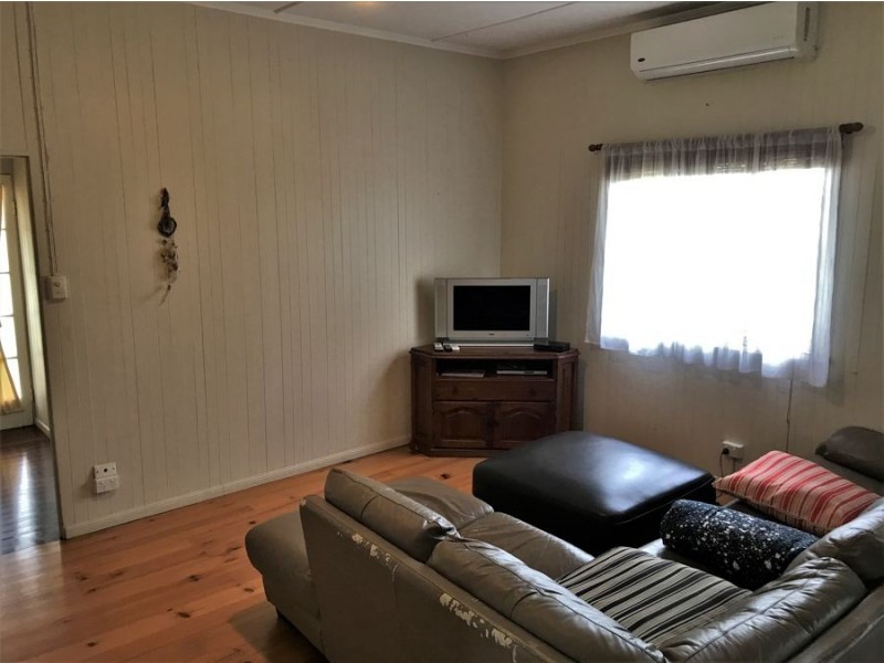 5 Lalor Street, Crows Nest QLD 4355