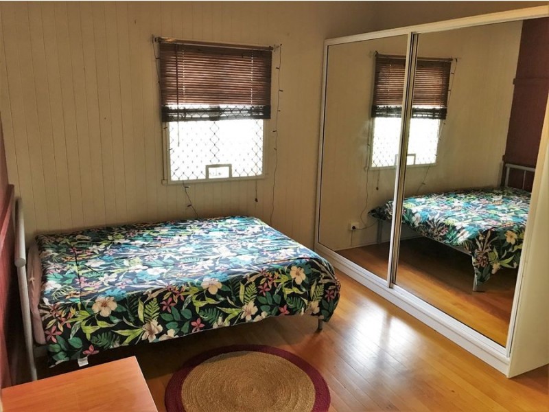 5 Lalor Street, Crows Nest QLD 4355