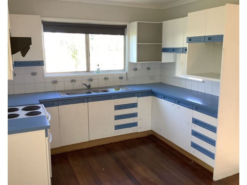 5 Haden Tip Road, Haden QLD 4353
