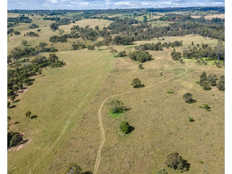 353 McLean Road, Pechey QLD 4352