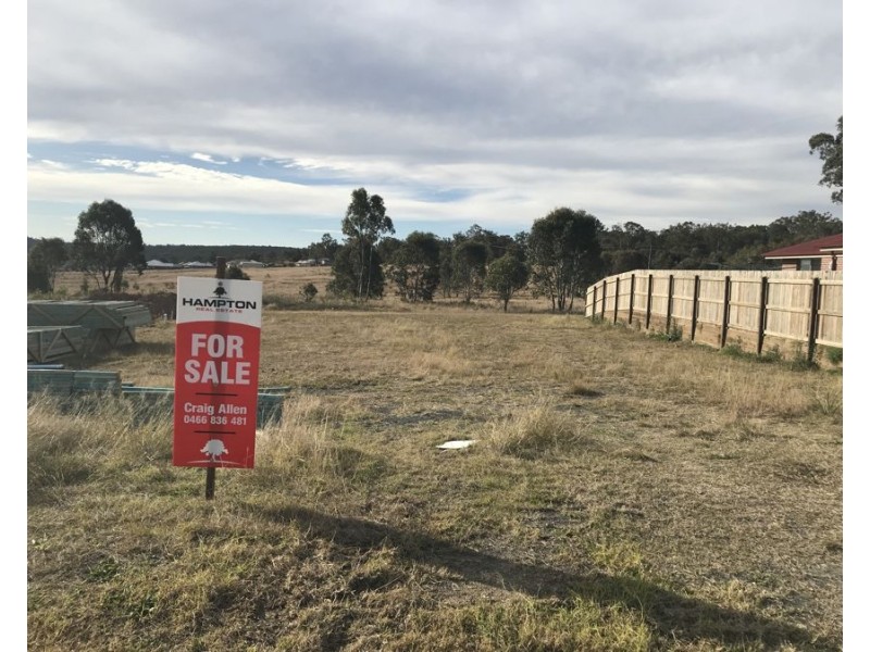 14 Cedarwood Drive, Crows Nest QLD 4355